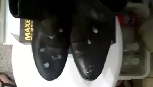 Kız arkadaşımın ayakkabılarına cum 9#