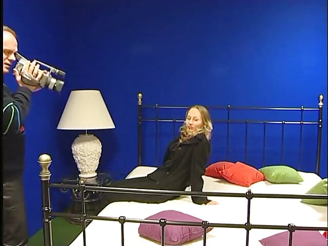 Sexy blonde teen sucks an older guy's cock at the casting