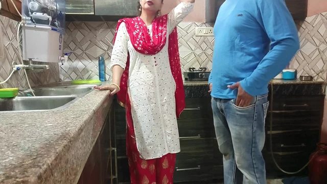 I Love How My Stepmom Sucks My Cock In The Kitchen. I Fuck Her Doggystyle.Fucking my stepmom in the kitchen in hindi