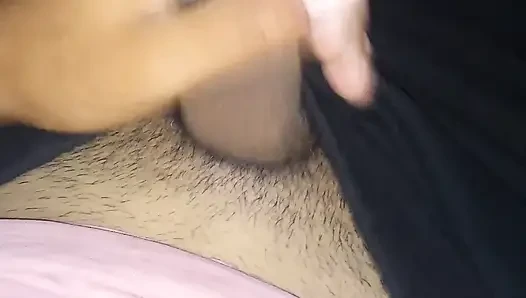 Heyecanlı bir yüzle bana bak