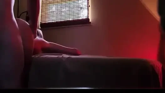 Trucker-cam in einem georgischen massagesalon