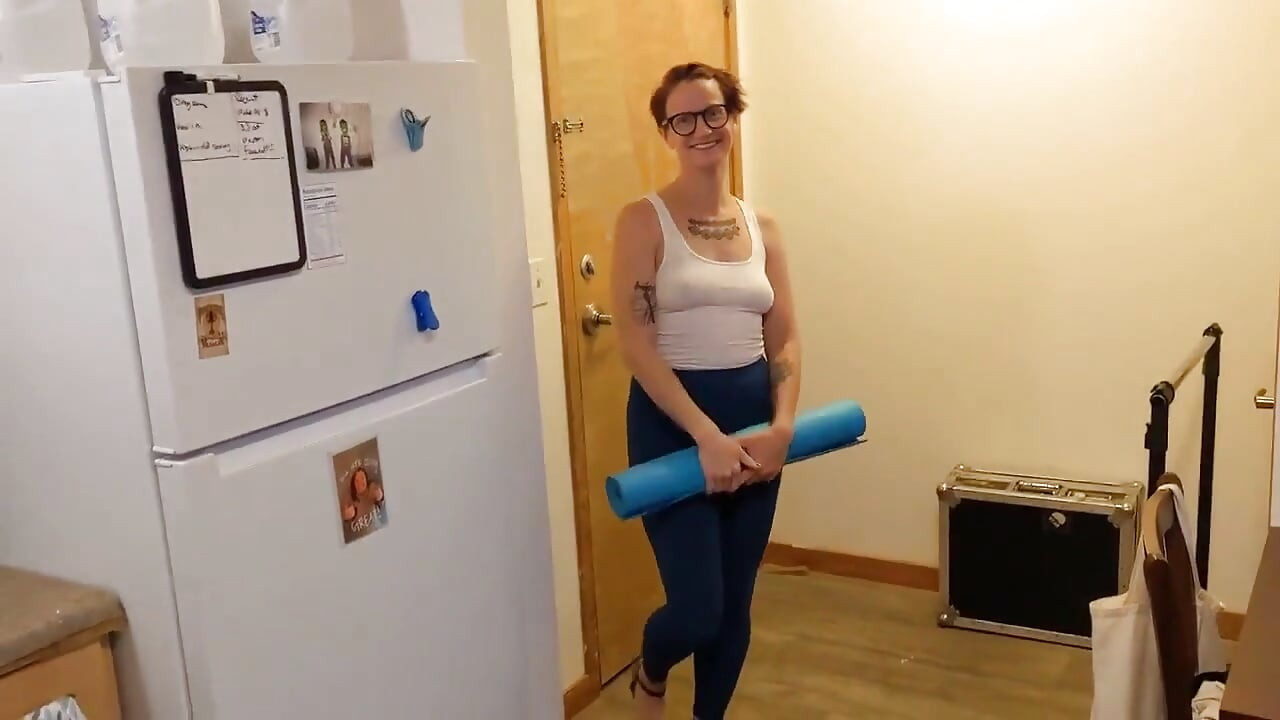 Autumn's Anal Adventure