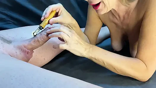 Domina play with huge cock till huge spurts of cum