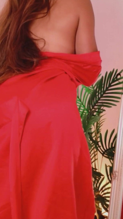 더 가까이 와