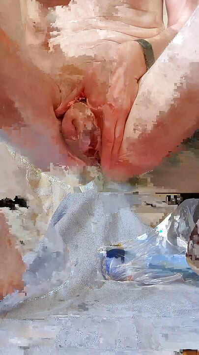 Full plastic bottle anal insertion video with cum,