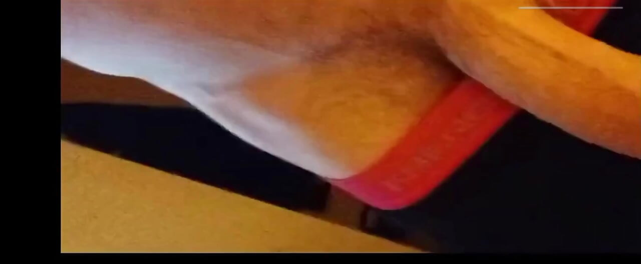 Solo playing with myself before I have a wank!