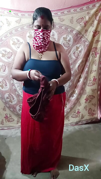 Зеленая Сари падает соло, SFW