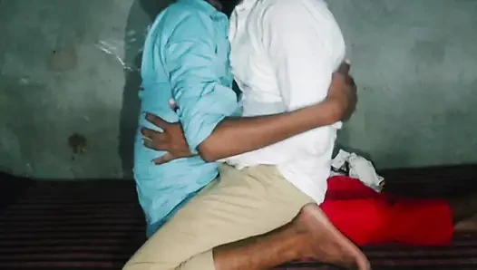 Romantic ke sath Dost Ne liya Land Ka Maja desi boy
