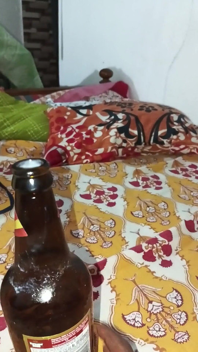 Must-see moment from "Bengali girl take a beer bottle in her pussy"
