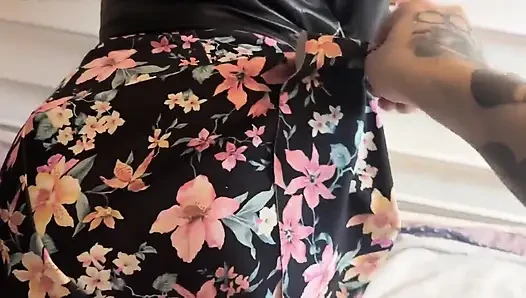 Truth or Dare Slutty Stepmom Plays Sex Games