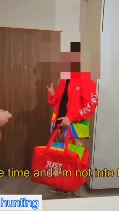 Emotivni trenutak iz "Zaveden hetero dostavljač"