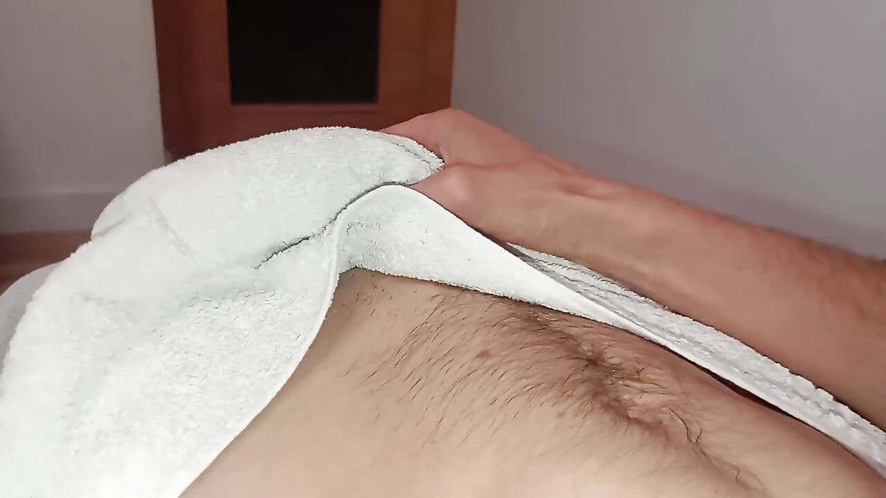 Skinny Moreno Jerks off This Beautiful Huge Fat Cock and Cums Slowly in Squirts