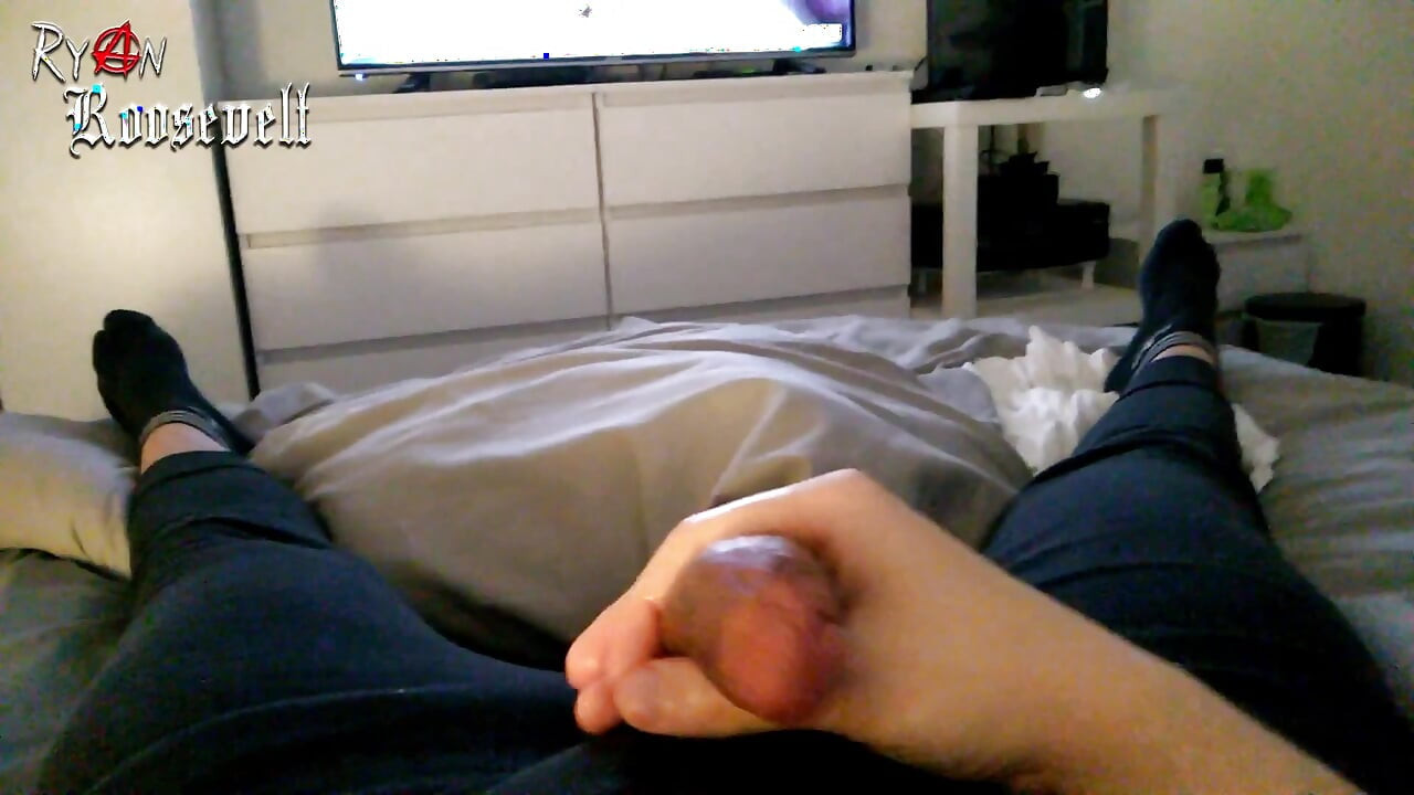 Late Night Wanking with a Cock Ring and a Lotta Lube