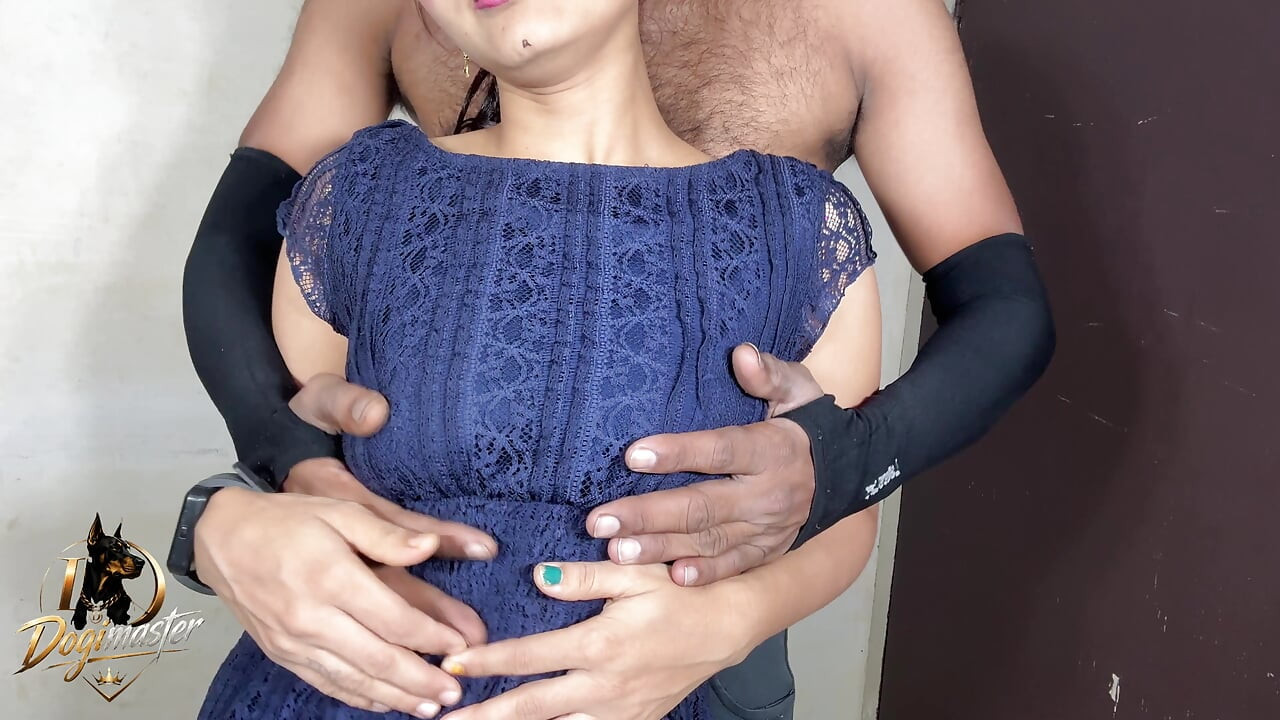 Hot indian desi girl  sex with near by workers Dogimaster