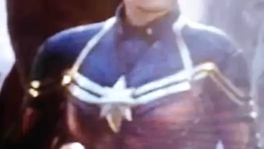 Brie larson 'kaptan harikası' boşalmak haraç (2)