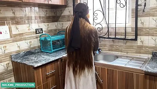 Mein freund besuchte mich und fickte meine ältere stiefschwester