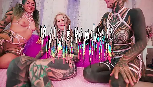 Grup seks liar: pria antar ras nyepong kontol dan crot di mulutnya sampai dicrot sperma hangat