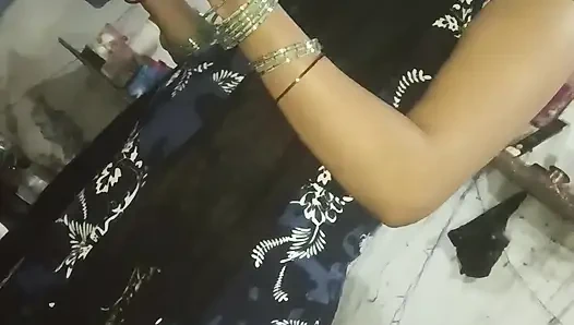 Ngocok kontol pacar india