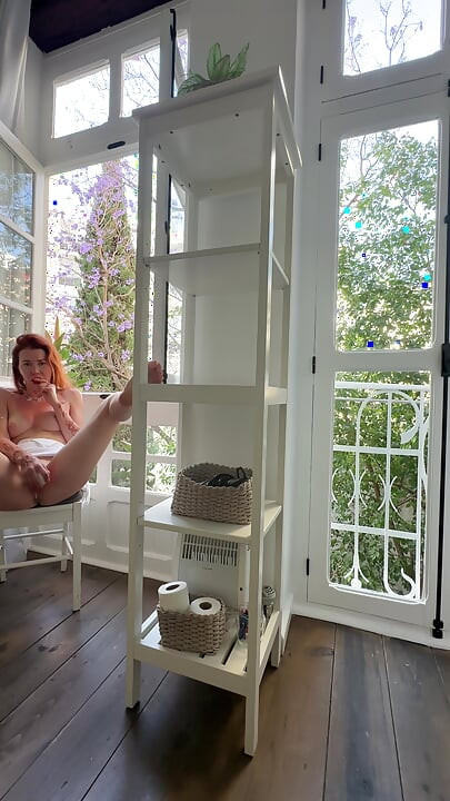 Watch Me Cum. I'm so Horny Today - Mia Bandini