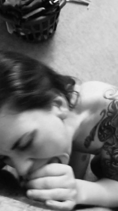 Slut loves cock in her mouth