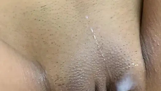 Молодая пара страстный секс с глубоким кримпаем в любительском видео - настоящий оргазм