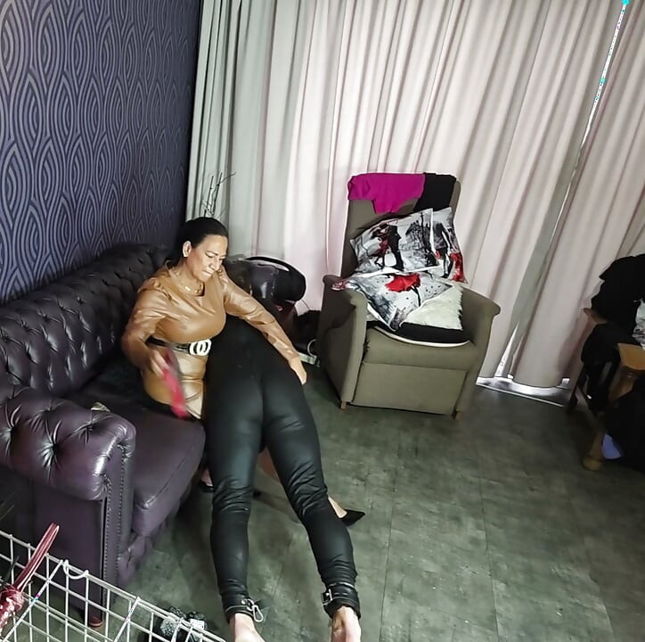 islipper spanking for Hubby slave