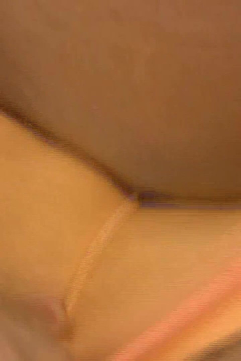 뻑가는 젖탱이를 터뜨리는 로즈버드