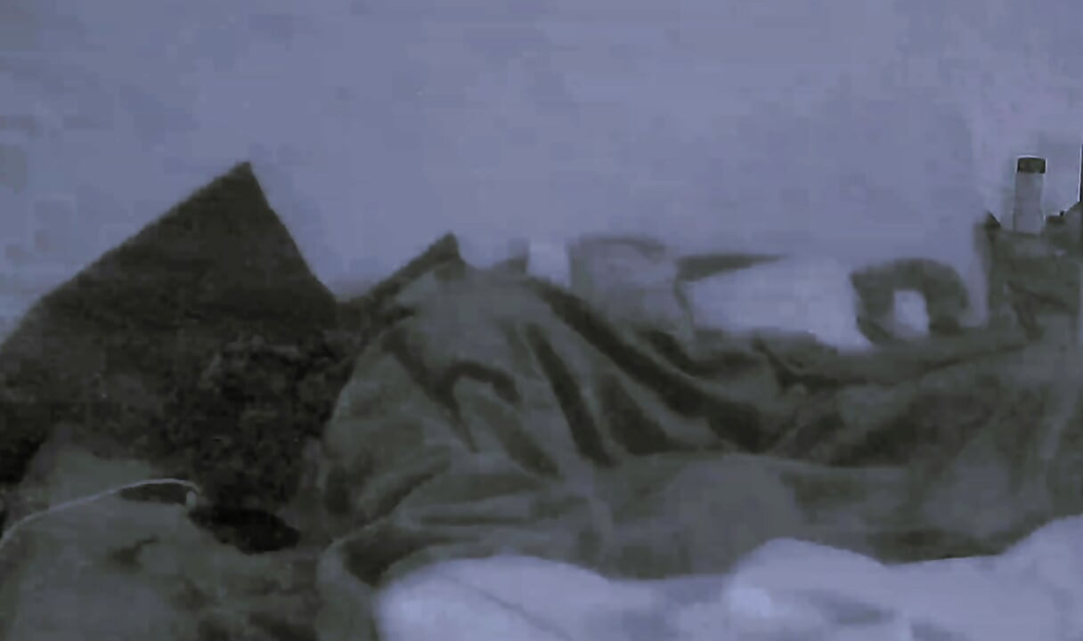 I woke up horny and needed to cum.