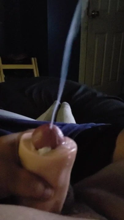 creamy cumshot after edging