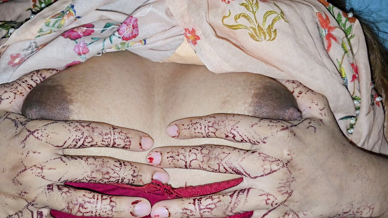 Kaam wali Ki Safai k Baad Phudi mardi-House Onwer Fucked Beautiful Desi maid