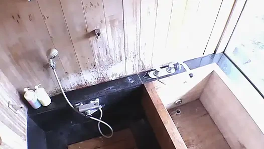 Rin Amanes sexy toned schlanker körper: No-bh-jogger-leidenschaft