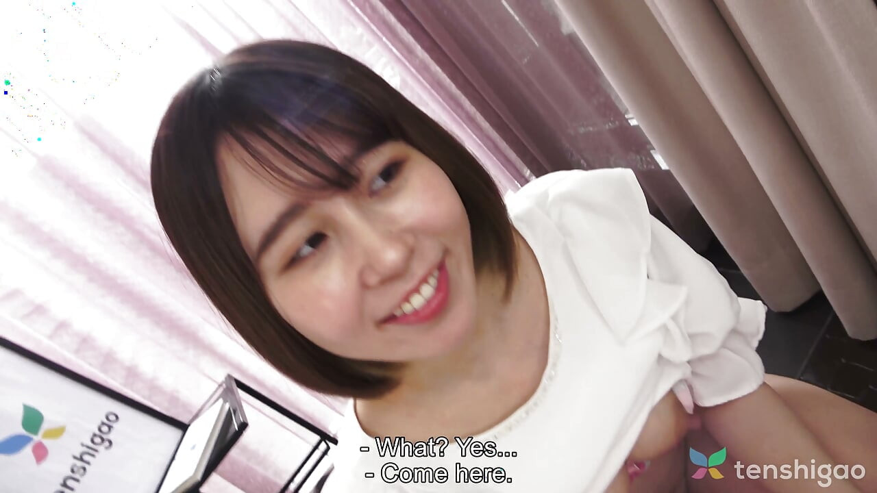 Kurumi aoyama lagi bugil bareng kami hari ini!