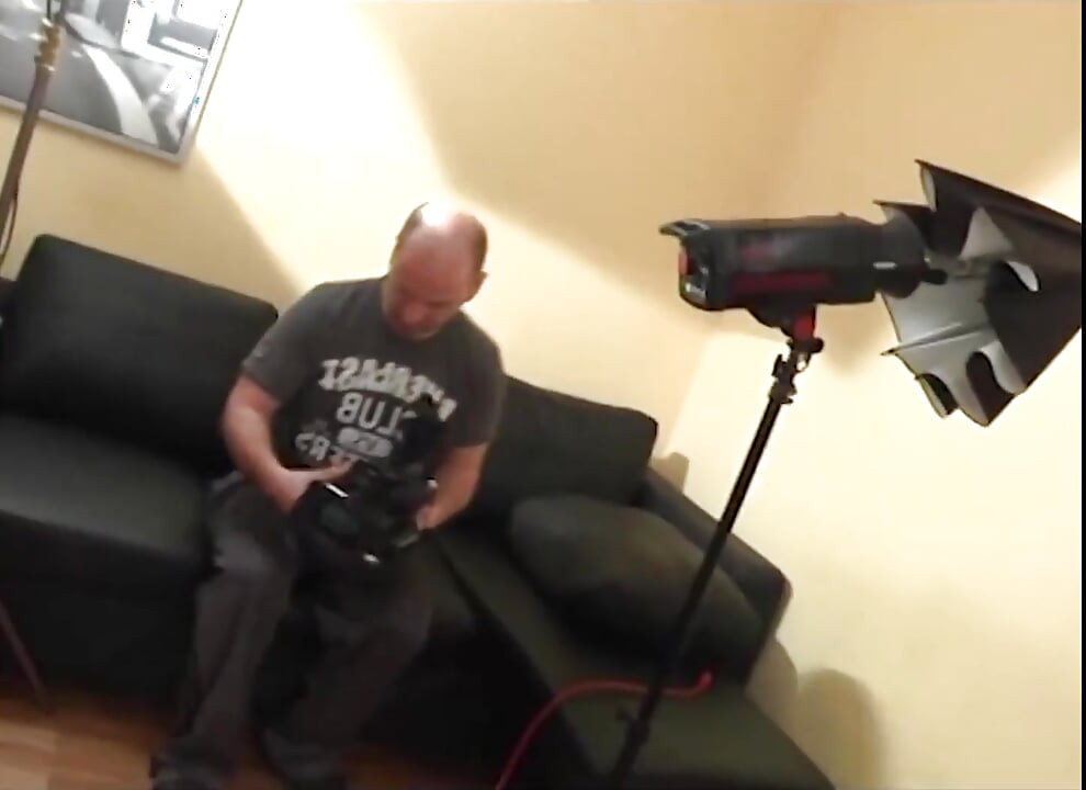 아무것도 만족하지 못하는 소녀