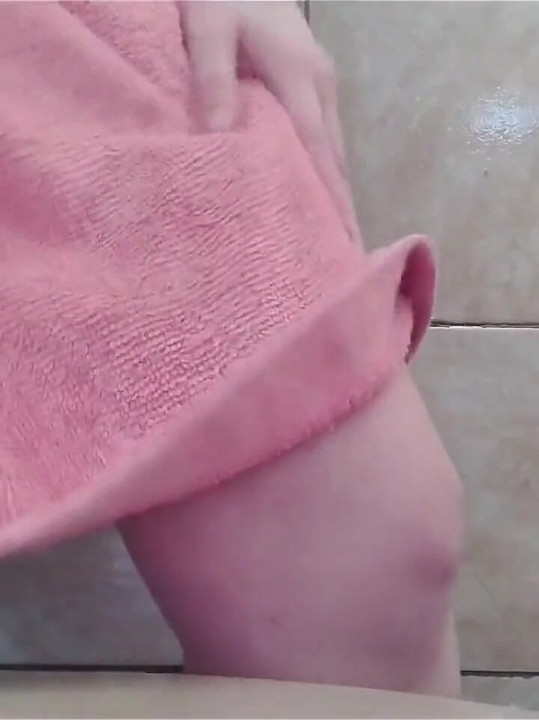 Drying My Body Roughly with My Towel