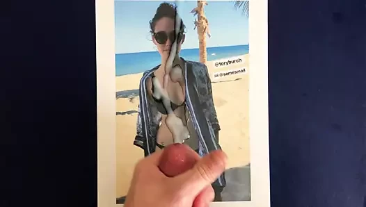 emmy rossum'a saygı duruşu