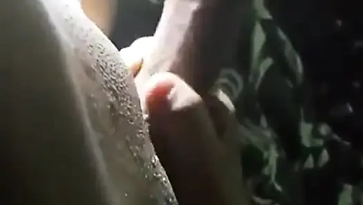 Dominikalı sürtük yarak emiyor