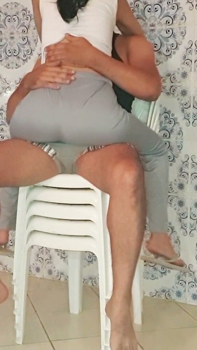A clear voice I brought a teacher to paint a room for me I didn't find to finish I gave him Hawani Bara'to Eve | Clip 1