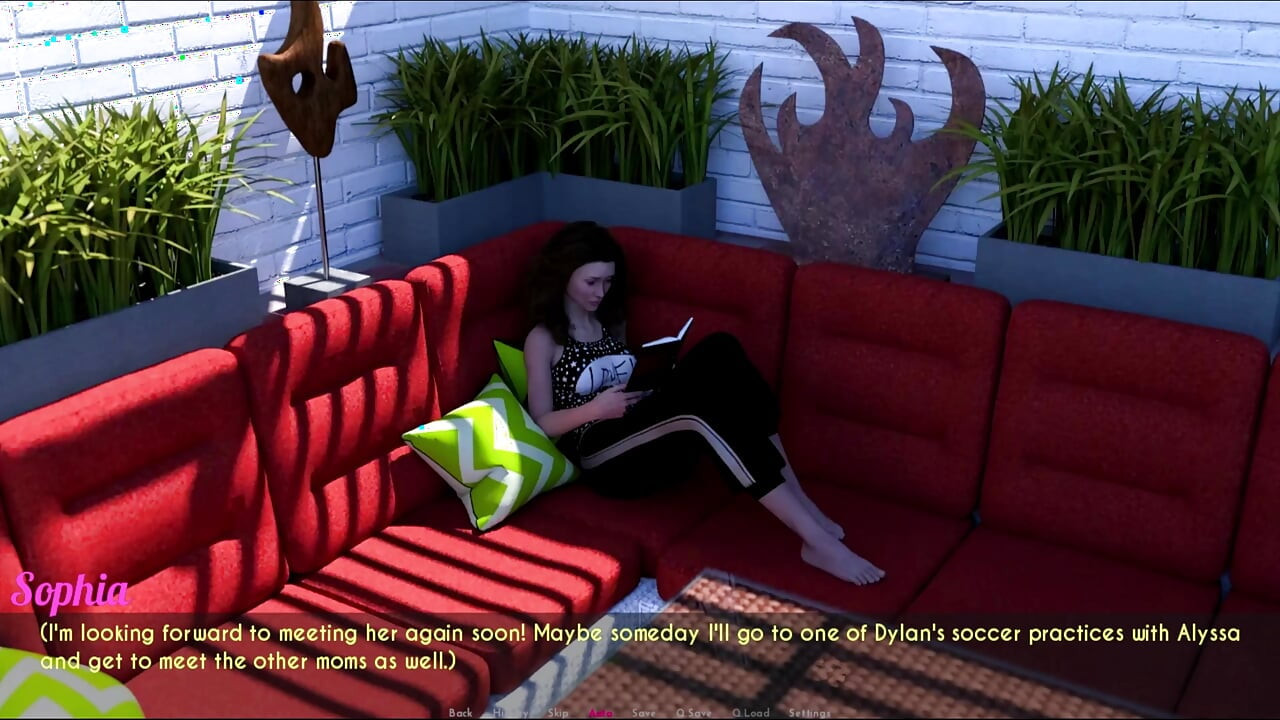 День 4 - часть 2 - у Sophia есть сексуальная горничная, работающая на нее