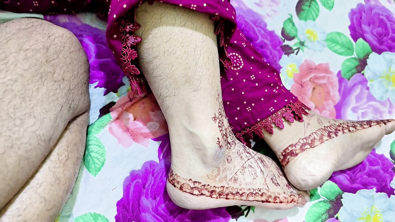 Bhabi ki indien Chut men Doigté ki