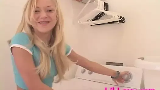 Lil Lexy masturbates while doing laundry