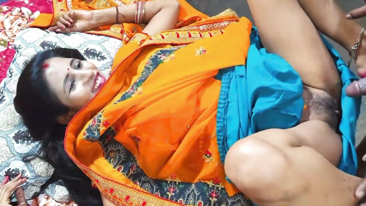 Sister-in-law sparkles sex with brother-in-law Indian sexy video