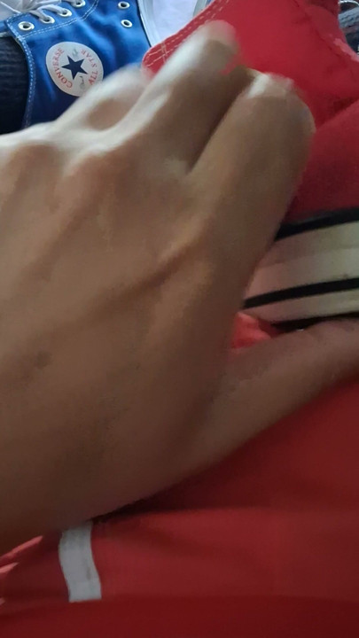 Kinky Red converse all star