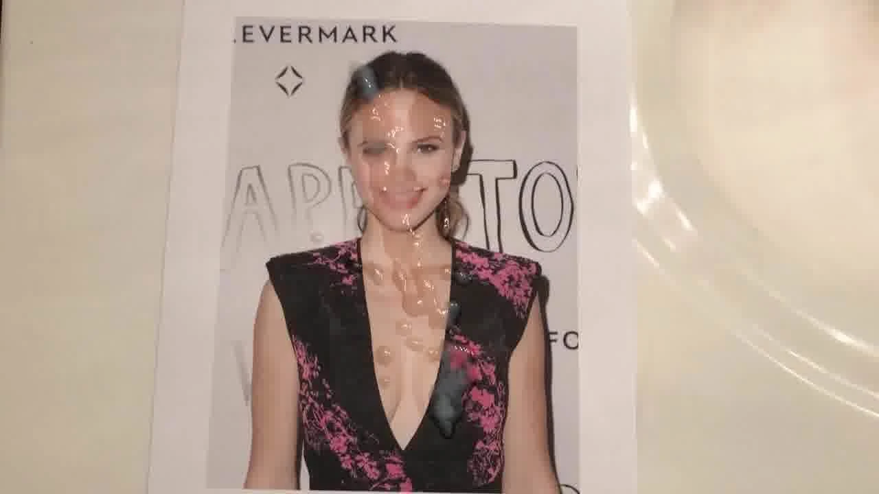 Halston sage počast 1