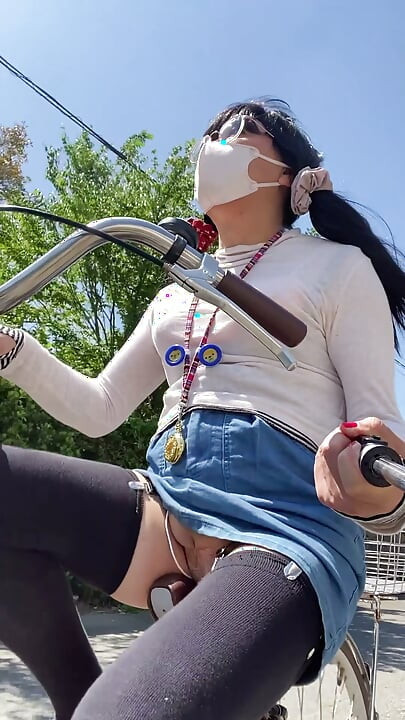 No.229 Early Summer Tuck Exposure Cycling