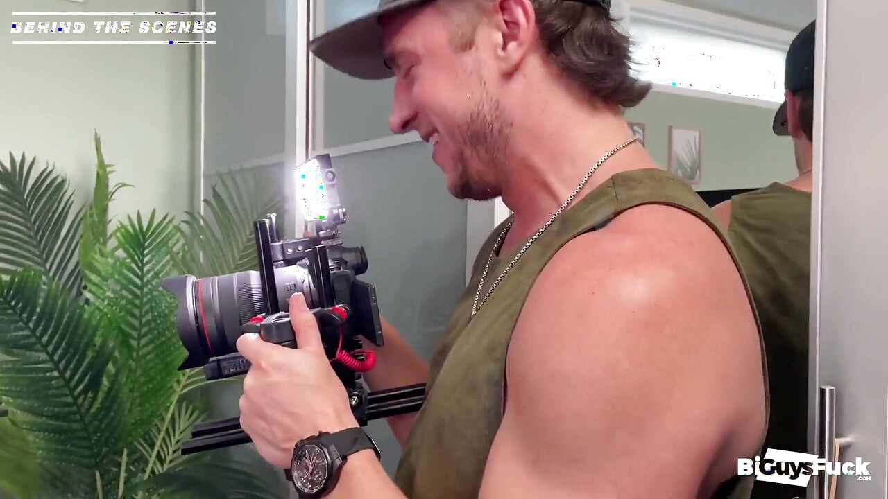 Nos bastidores, Justin Taylor fodido