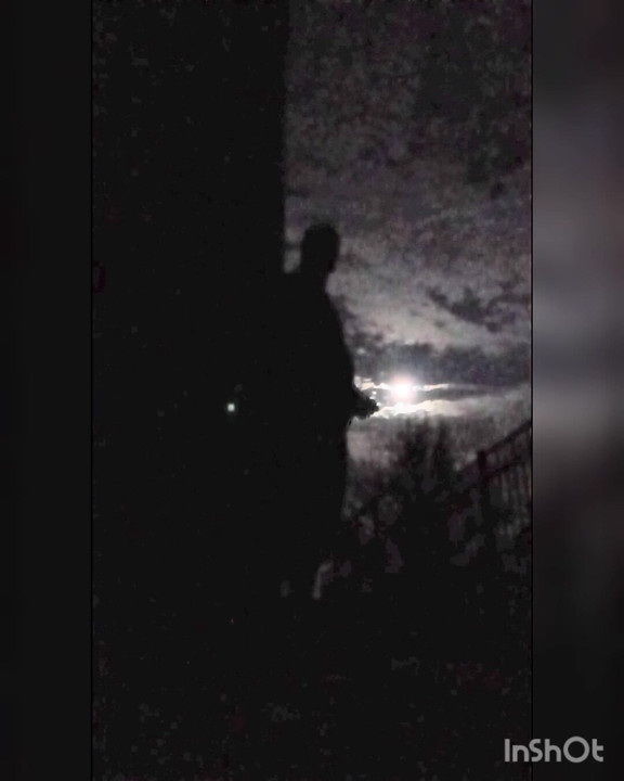 Jerking off with the moon