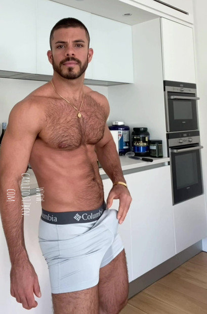 Milovanje mog velikog kurca.