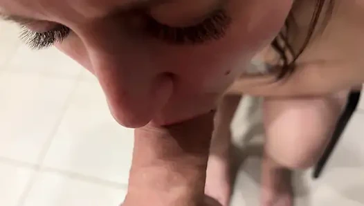 Got sperm shots in the mouth