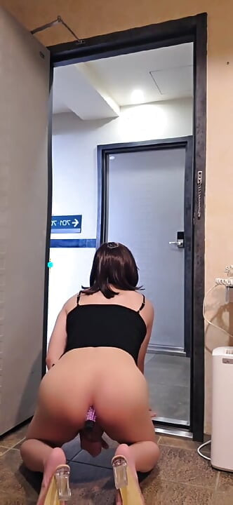 Shemale Ting Xuan Lying Prostrate by the Open Door,testing to See if People Passing by Will Look Me.
