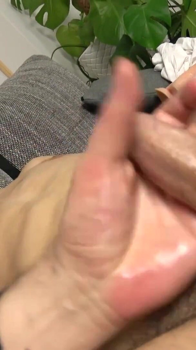 Cute Czech boy gets handjob | Clip 1